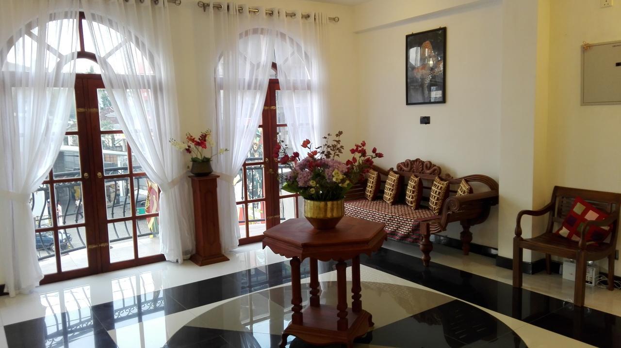 Hotel Richmond House Colombo Nugegoda Exterior foto
