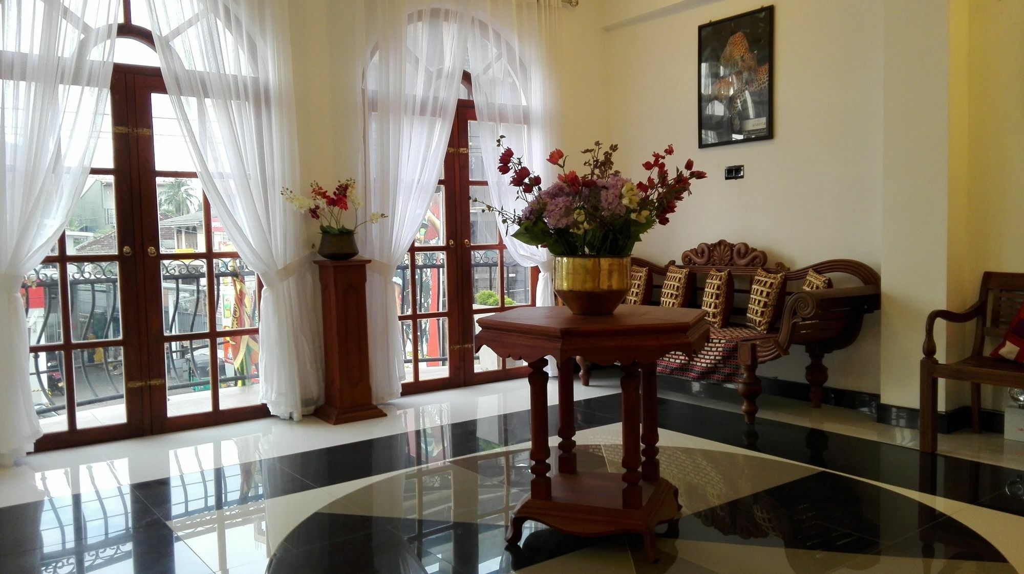 Hotel Richmond House Colombo Nugegoda Exterior foto